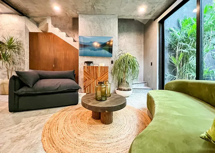 3br Gated Private Pool & Gym Area
